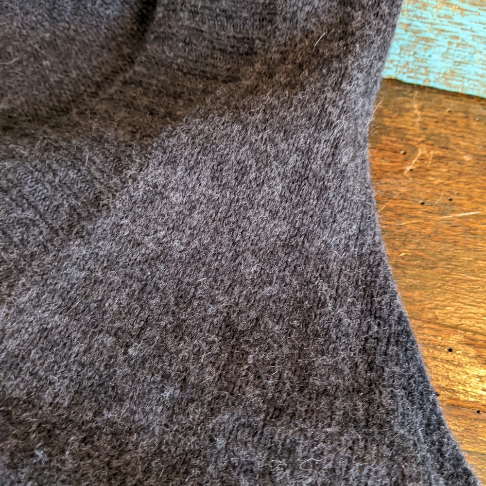 Acrobat sweater - Picture 8 of 8